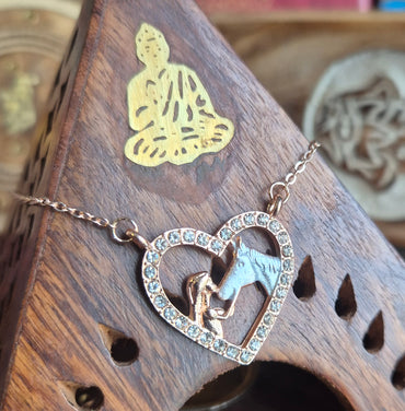 Pendentif Cœur avec Fille et Tête de Cheval et Strass Rose doré