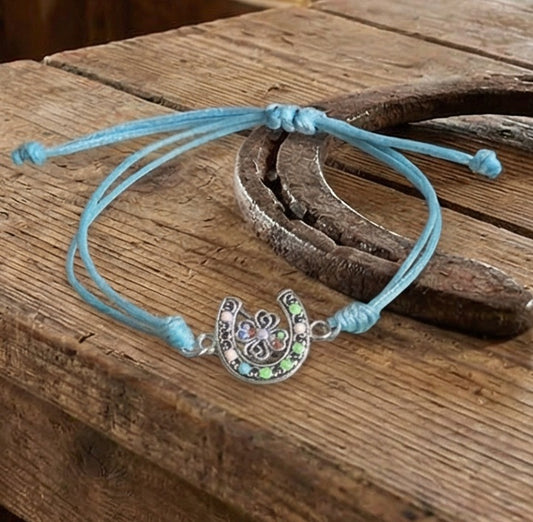 Bracelet Cordon Fer à Cheval et Trèfle