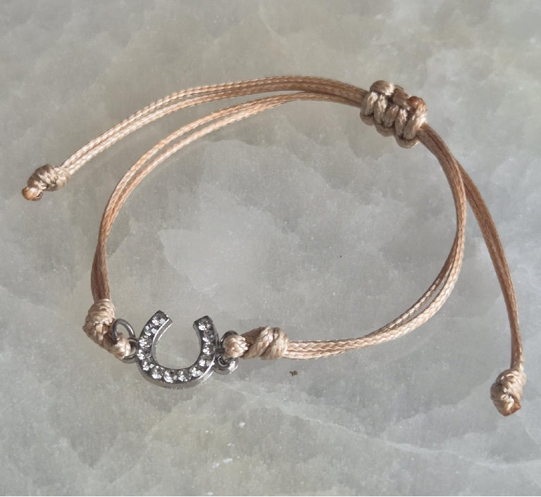Bracelet Cordon Fer à Cheval et Strass