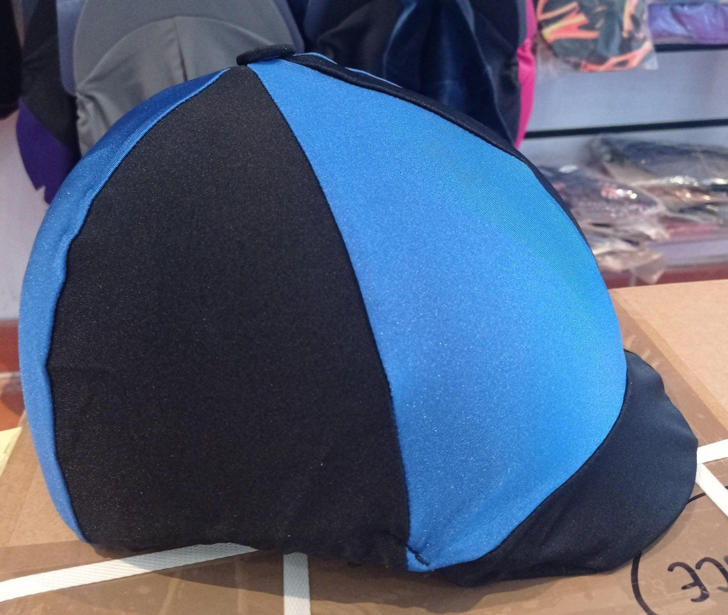 Capz Pocket Toque Noir / Bleu Roi - SHOPHORSE