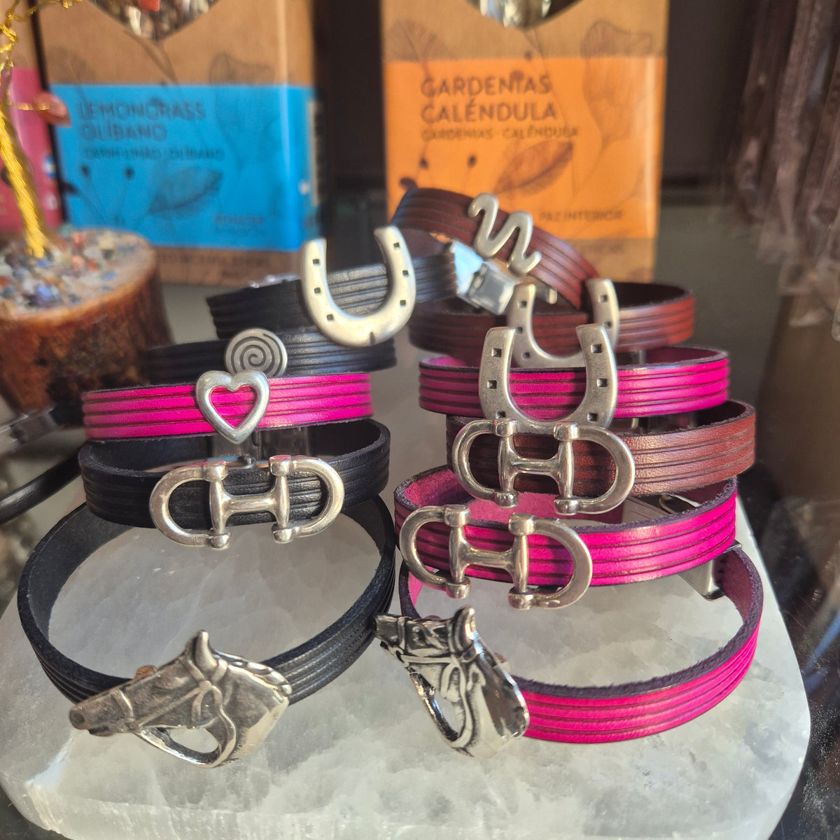 Bracelets en Cuir Véritable 10mm – Collection Equestre & Fantaisie