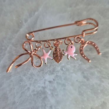 Broche a Tapis Or Rose, Noued, Fer de Cheval