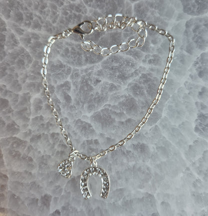 Bracelet Fer de Cheval et Coeur Strassé