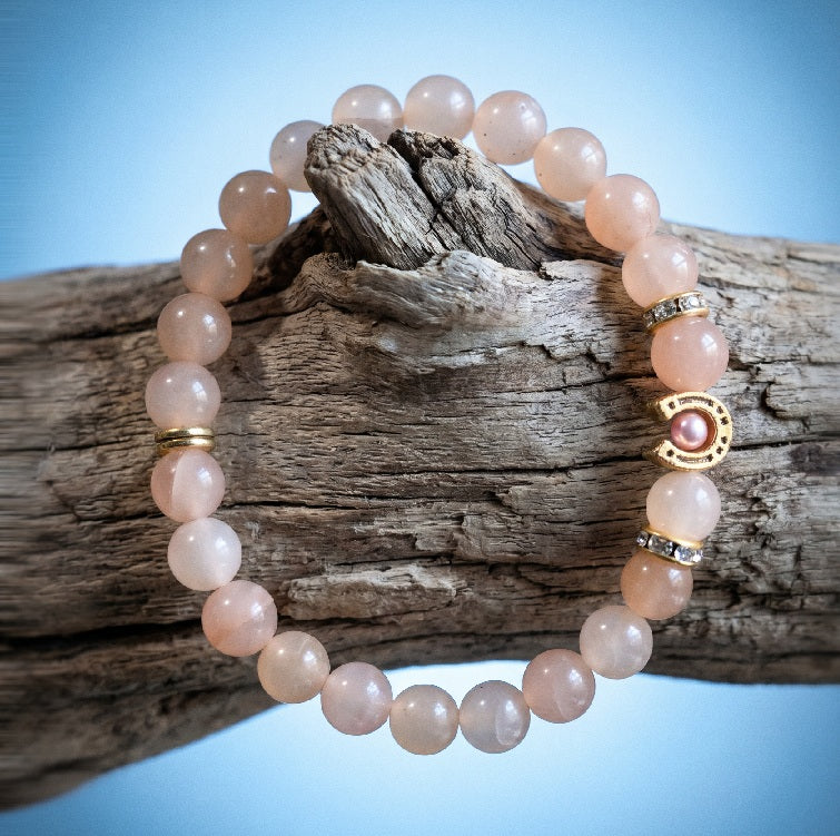 Bracelet en Quartz Pêche avec Fer à Cheval Doré et Strass
