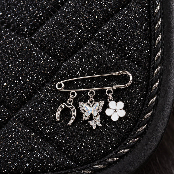 Broches a Tapis Argenté 3 Charms