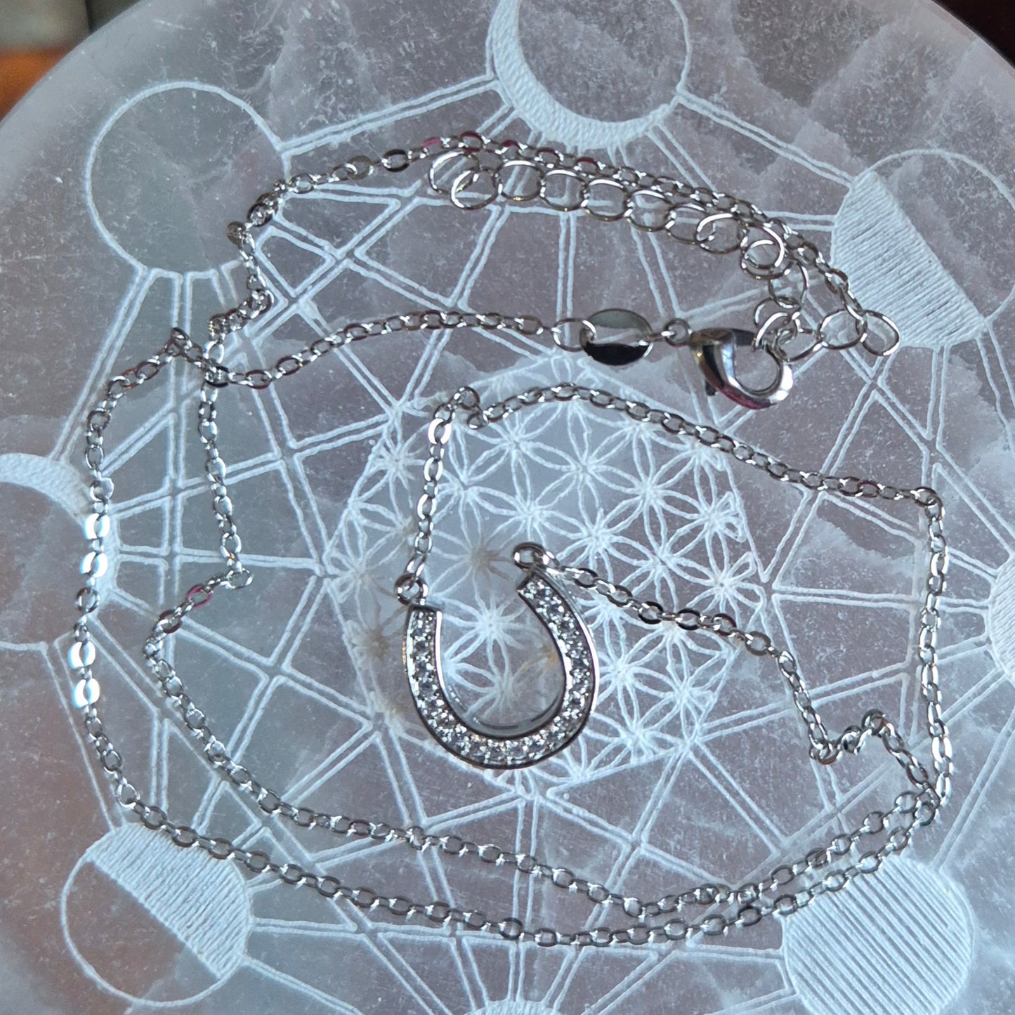 Pendentif Fer à Cheval avec Petite Strass