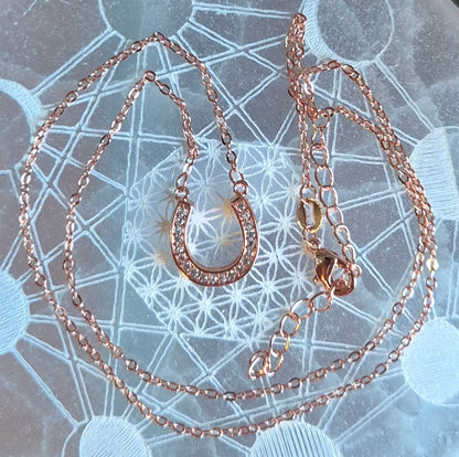 Pendentif Fer à Cheval avec Petite Strass